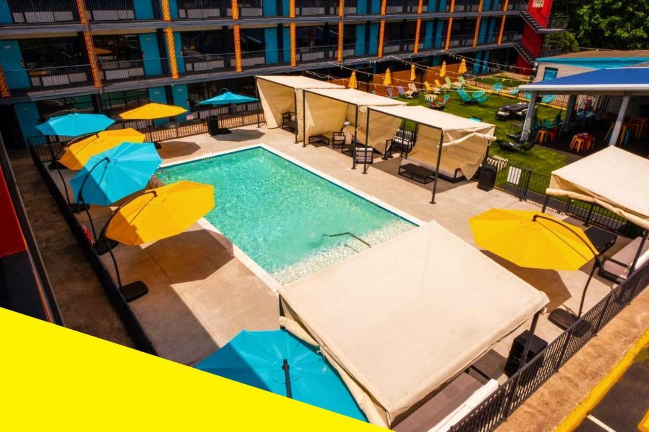 Bposhtels Houston Hostel Exterior photo