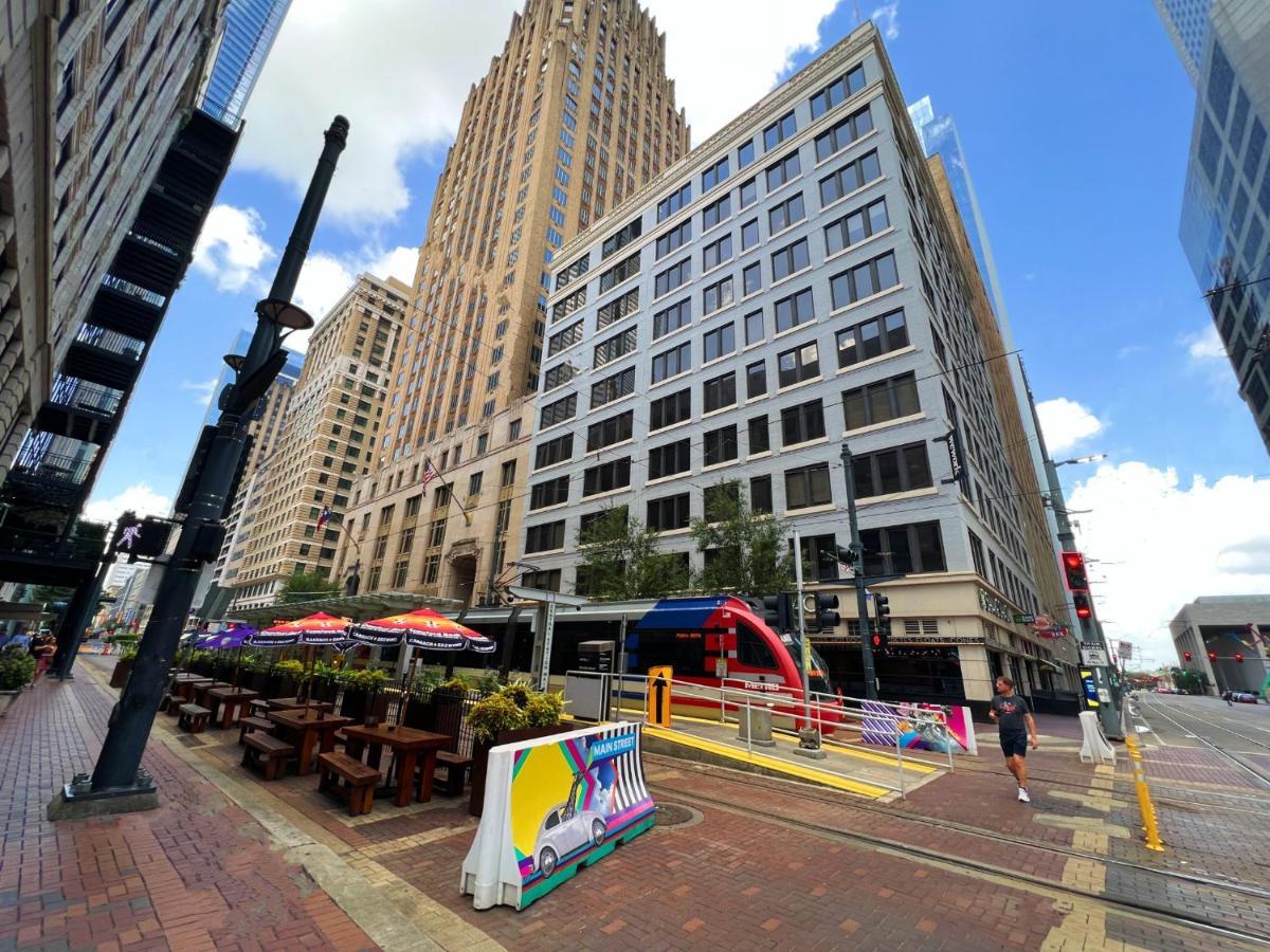 Bposhtels Houston Hostel Exterior photo